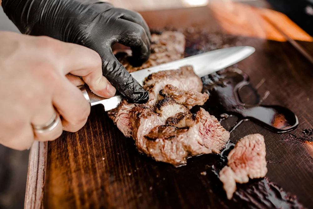 Steak Fleisch Messer Zubehör Kurs Steelraum Grills und Lifestyle Michael Hofmann Hallstadt Bamberg BBQ